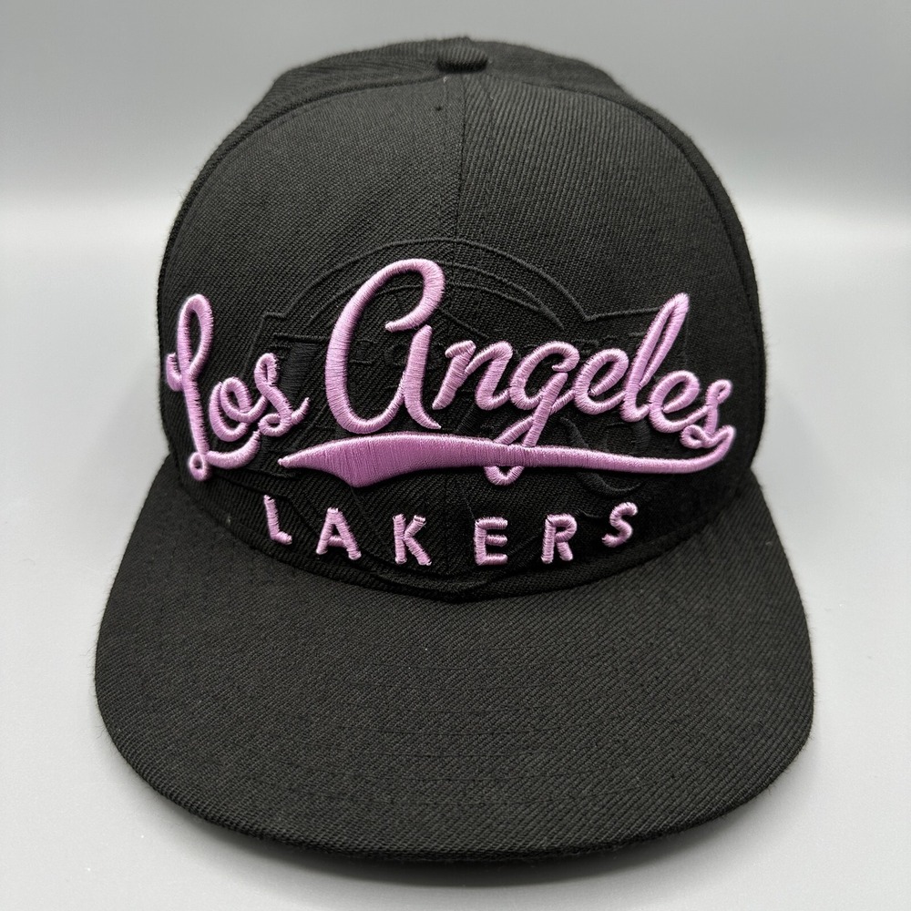 Los Angeles Lakers Hat Cap New Era Adult 7 1/4 Black Pink Hardwood‎ Classics NBA